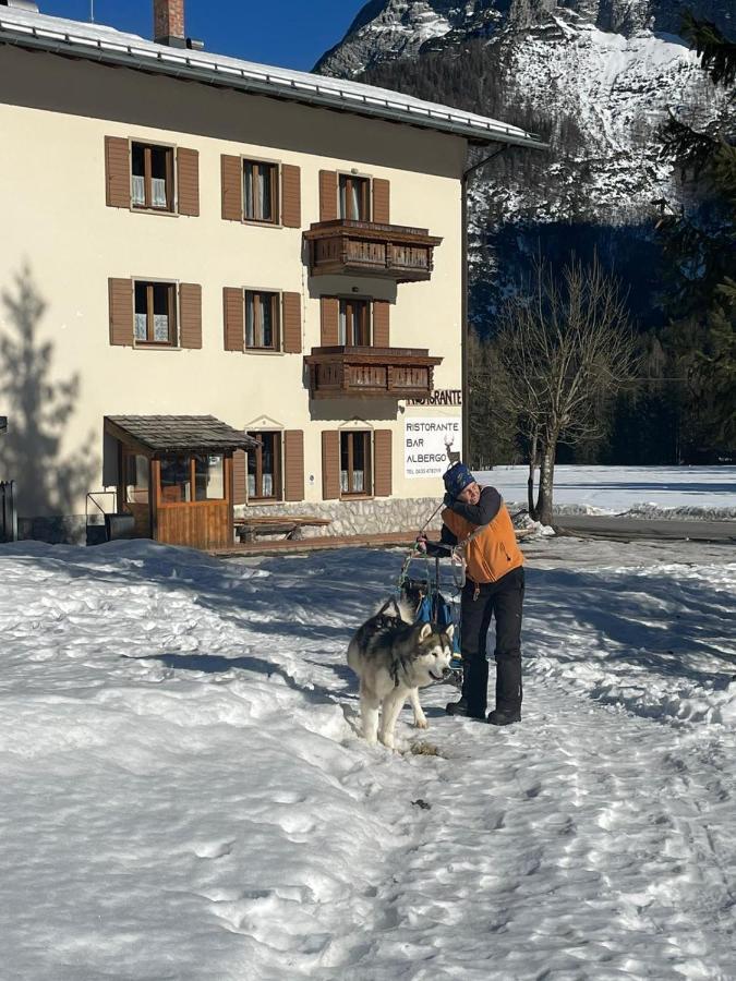Al Cervo Albergo - Hotel Stabiziane Kültér fotó